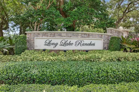 3792 Churchill Downs Dr, Davie, FL 33328