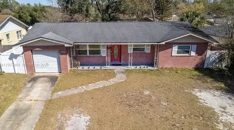 7837 Rondeau Dr E, Jacksonville, FL 32217