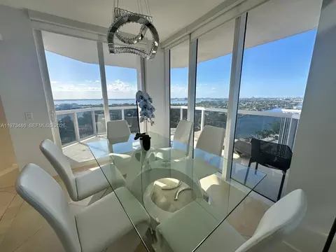 4775 Collins Ave #2407, Miami Beach, FL 33140