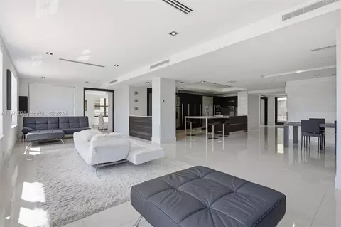 1330 Ocean Dr #3CA, Miami Beach, FL 33139
