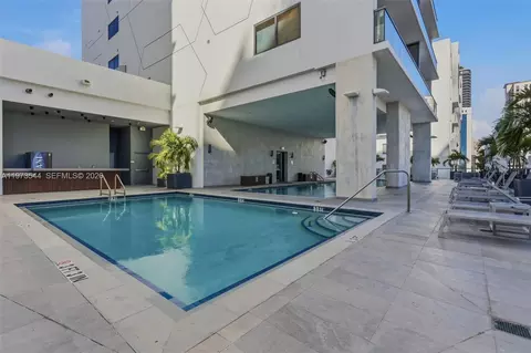 229 SW 9th St #407, Miami, FL 33130