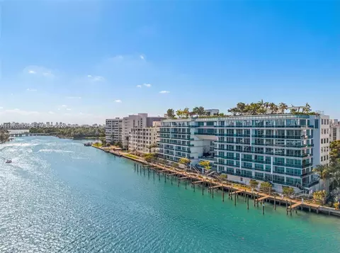 9221 E Bay Harbor Dr #307, Bay Harbor Islands, FL 33154
