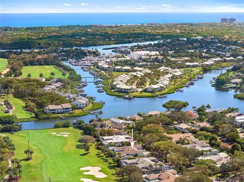 View/Area - 108 Waters Edge Dr, Jupiter, FL 33477 photo 1 of 10