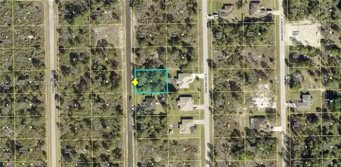 1237 E Creary St, Lehigh Acres, FL 33974