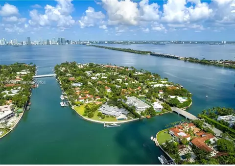 2815 Regatta Ave, Miami Beach, FL 33140