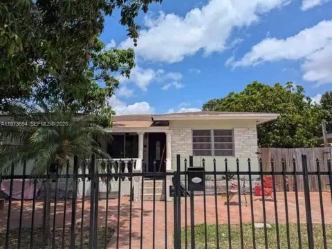 891 NW Nw 32nd St, Miami, FL 33127