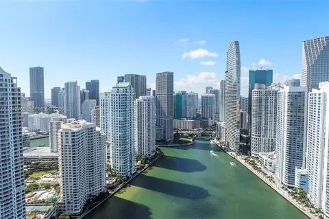 300 Biscayne Blvd Way #903, Miami, FL 33131