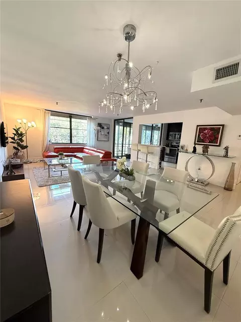 671 NE 195th St #227-E, Miami, FL 33179