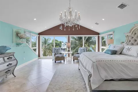 Bedroom - 1218 Mockingbird Rd, Key Largo, FL 33037 photo 2 of 9
