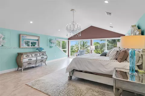 Bedroom - 1218 Mockingbird Rd, Key Largo, FL 33037 photo 3 of 9