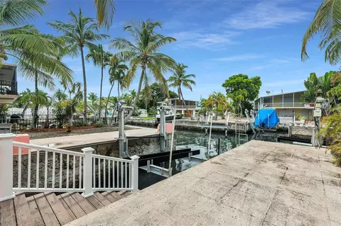 Exterior - 1218 Mockingbird Rd, Key Largo, FL 33037 photo 7 of 12