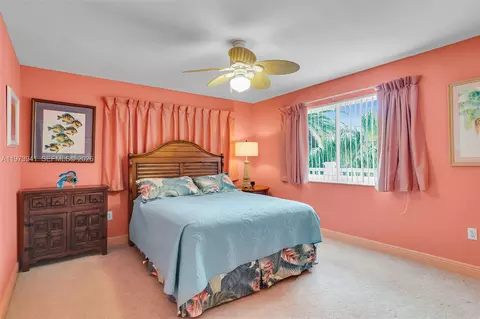 Bedroom - 1218 Mockingbird Rd, Key Largo, FL 33037 photo 9 of 9