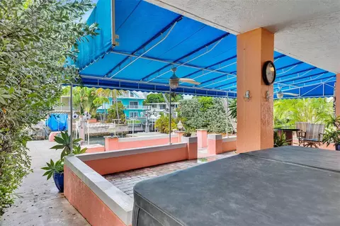 Exterior - 1218 Mockingbird Rd, Key Largo, FL 33037 photo 4 of 12