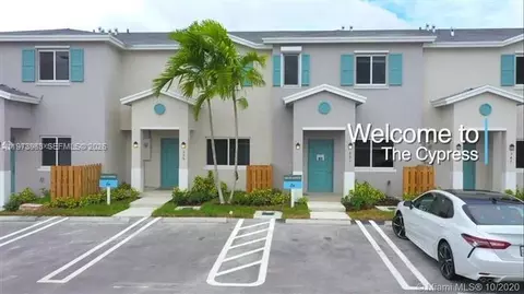 445 NW 12th Ave, Florida City, FL 33034