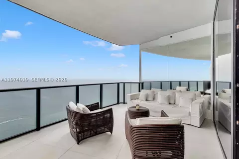 18555 Collins Ave #4605, Sunny Isles Beach, FL 33160