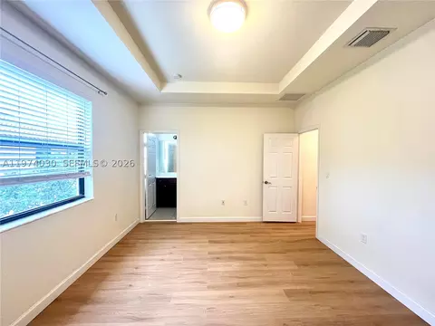 Bedroom - 9271 W 33rd Ln, Hialeah, FL 33018 photo 2 of 5