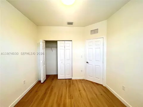 Bedroom - 9271 W 33rd Ln, Hialeah, FL 33018 photo 3 of 5