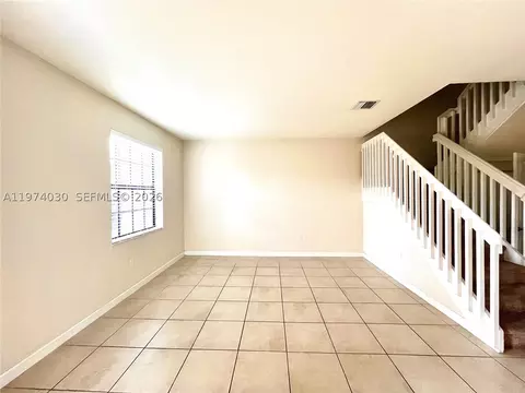 9271 W 33rd Ln, Hialeah, FL 33018 photo 4