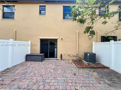 9271 W 33rd Ln, Hialeah, FL 33018 photo 19