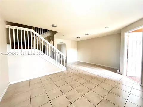 9271 W 33rd Ln, Hialeah, FL 33018 photo 5