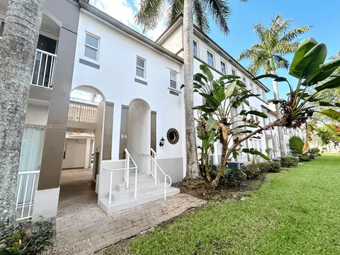 4351 SW 160th Ave #209, Miramar, FL 33027
