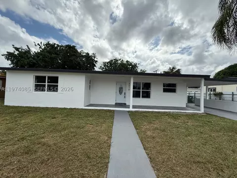 3010 NW 186th Ter, Miami Gardens, FL 33056