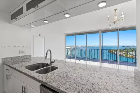 7601 E Treasure Dr #PH 216, North Bay Village, FL 33141