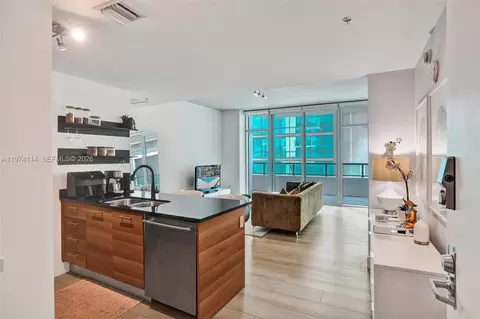 3301 NE 1st Ave #L0302, Miami, FL 33137