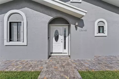 13648 SW 286th Ter, Homestead, FL 33033