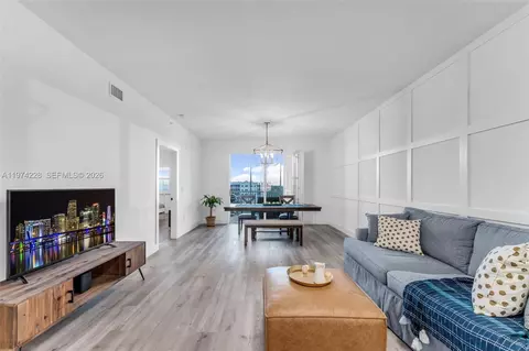 10730 NW 66th St #505, Doral, FL 33178