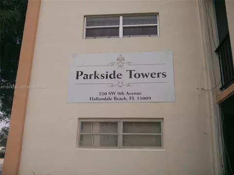 220 SW 9th Ave #510, Hallandale Beach, FL 33009