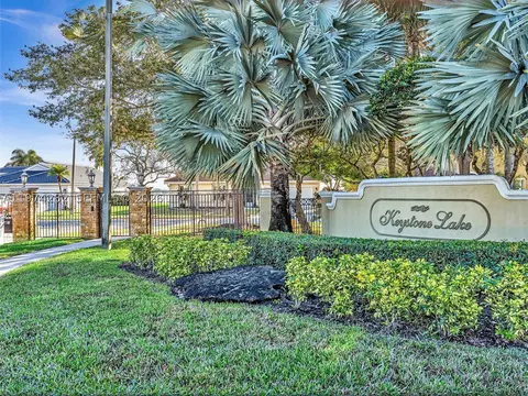 19033 NW 23rd Ct, Pembroke Pines, FL 33029