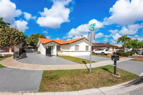 5790 SW 148th Pl, Miami, FL 33193