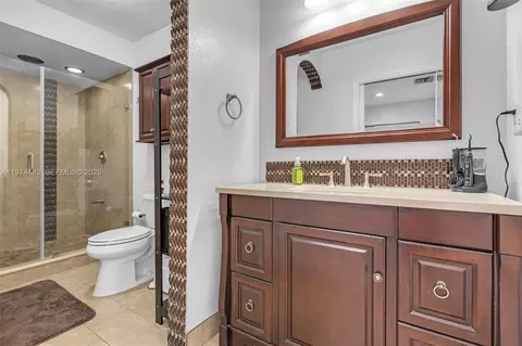 Bath - 42 W 44th St, Hialeah, FL 33012 photo 1 of 3