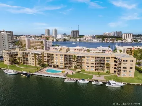 301 Golden Isles Dr #109, Hallandale Beach, FL 33009
