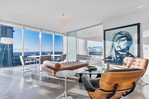 1040 Biscayne Blvd #3807, Miami, FL 33132