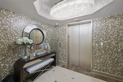 2600 Island Blvd #1006, Aventura, FL 33160