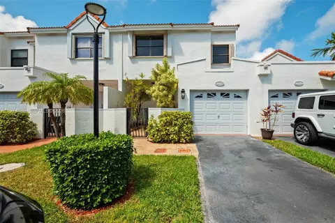 21190 Mainsail Cir #17A, Aventura, FL 33180