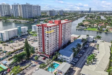 3161 S Ocean Dr #1405, Hallandale Beach, FL 33009