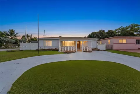 480 NE 109th St, Miami, FL 33161