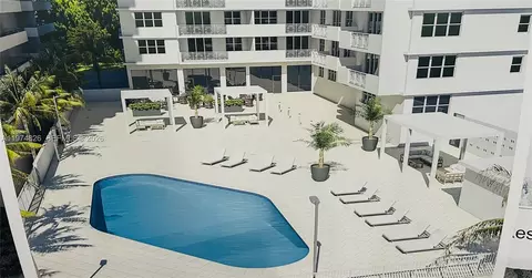 5825 Collins Ave #14A, Miami Beach, FL 33140