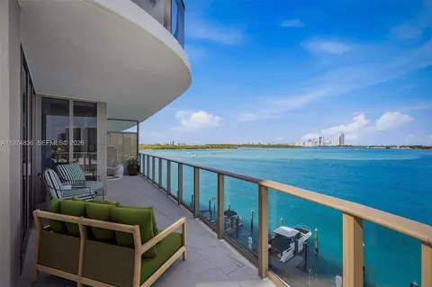 1135 103rd St #506, Bay Harbor Islands, FL 33154