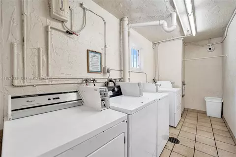 Other - 324 SE 10th St #208, Dania Beach, FL 33004 photo 5 of 16