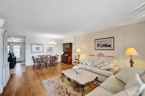 Other - 324 SE 10th St #208, Dania Beach, FL 33004 photo 9 of 16