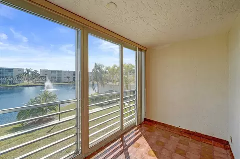 Other - 324 SE 10th St #208, Dania Beach, FL 33004 photo 10 of 16