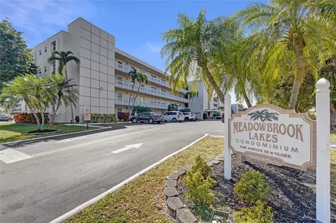 Other - 324 SE 10th St #208, Dania Beach, FL 33004 photo 1 of 16