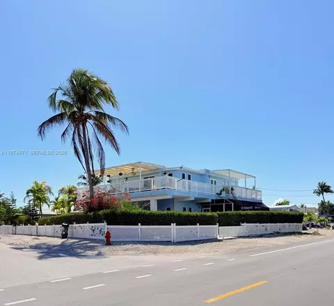 212 Banyan Ln, Tavernier, FL 33070
