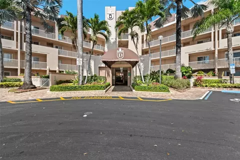 7641 Granville Dr #209, Tamarac, FL 33321