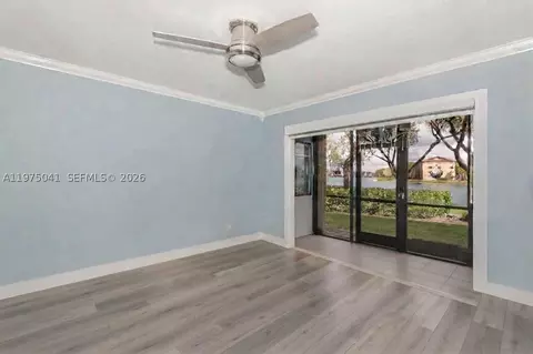 13705 SW 12th St #104B, Pembroke Pines, FL 33027