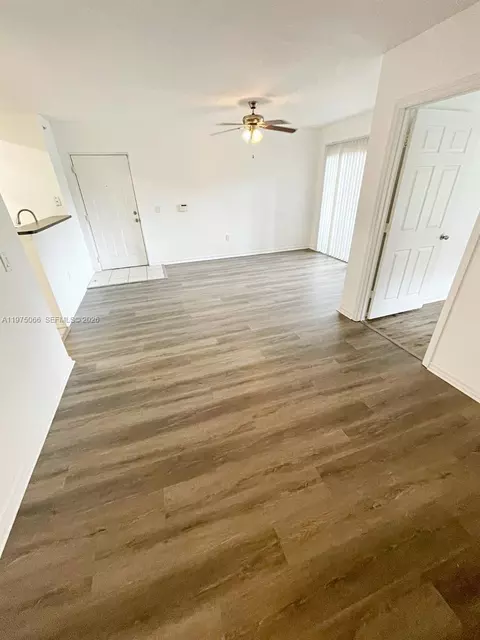 4081 San Marino Blvd #206, West Palm Beach, FL 33409